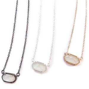 Look-a-like Kendra Scott Necklaces – GOLD