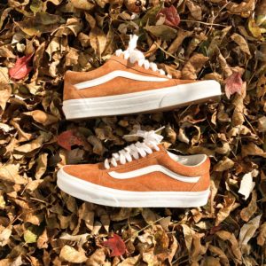 Vans Rust Orange Suede Classics – Mens 9/ Women’s 10.5