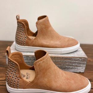 Grant Slip-On Studded Shoes – Tan